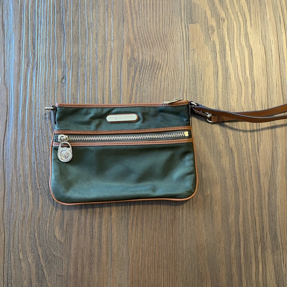 Michael Kors Wristlet